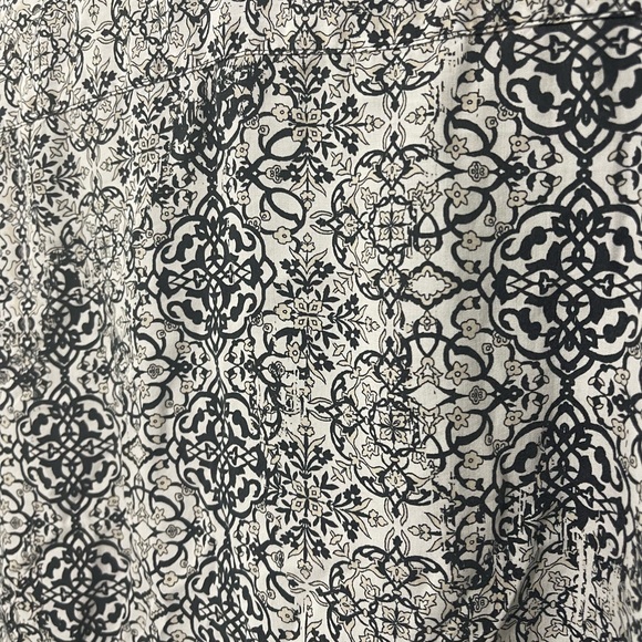 Foxcroft neutral print blouse, no iron shirt - Picture 3 of 7